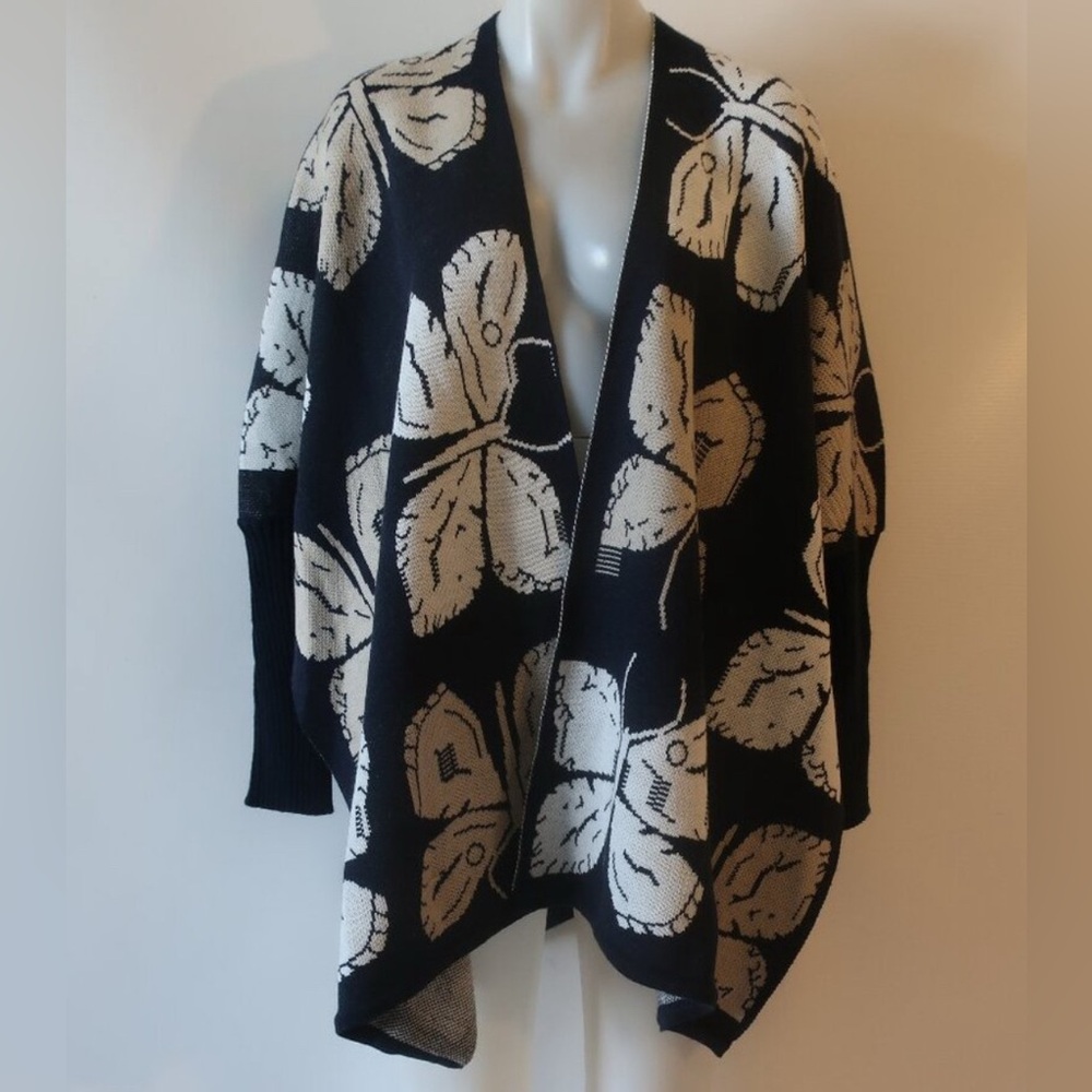 The Tellier Black and Cream Butterfly Women's Sweater NWT